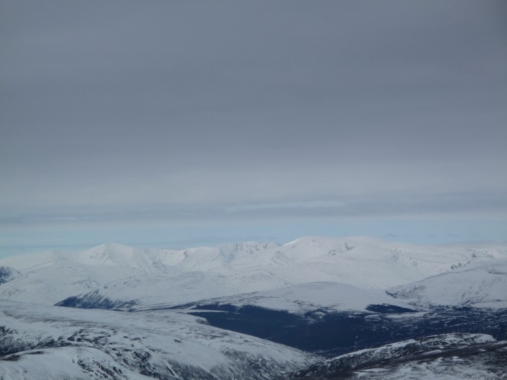 Distant view to blue sky over to the Cairngorms