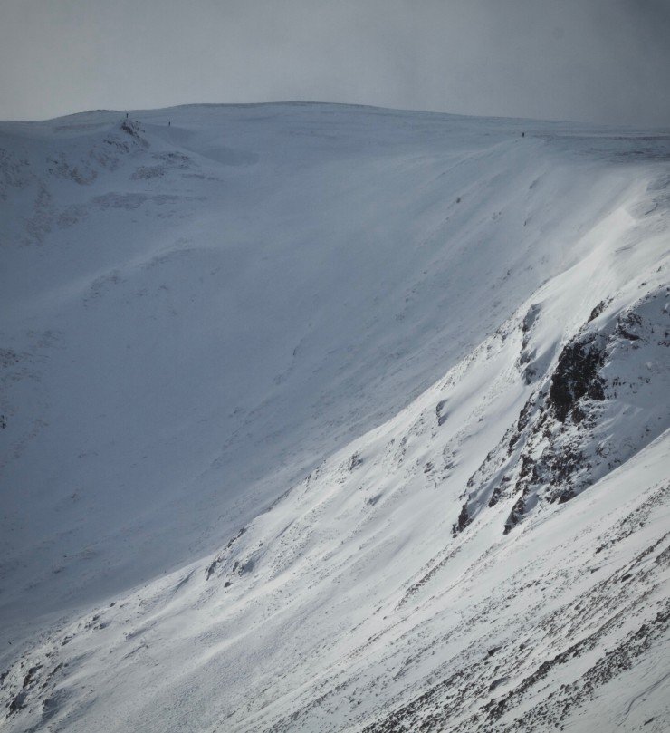 Skiers about to descend Carn Nan Sac.