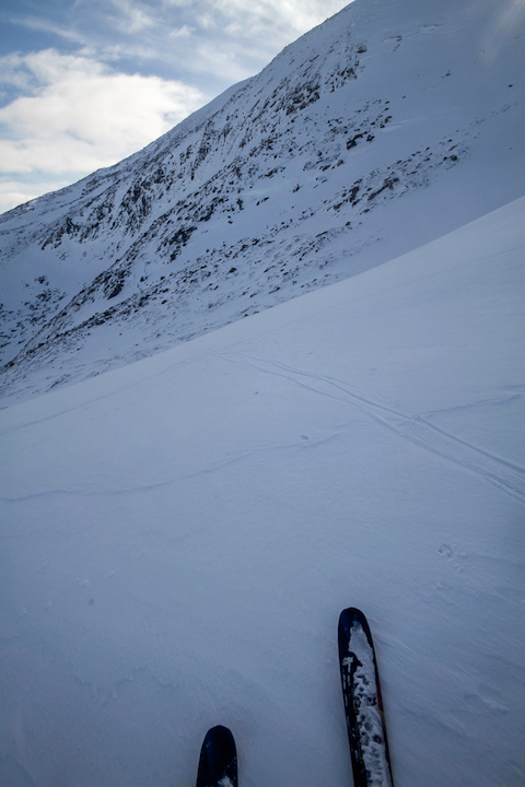Some good skiing past the Hidden Corrie.
