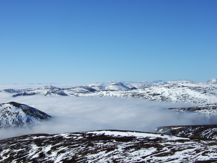Cloud inversion to the south of Creag Leacach